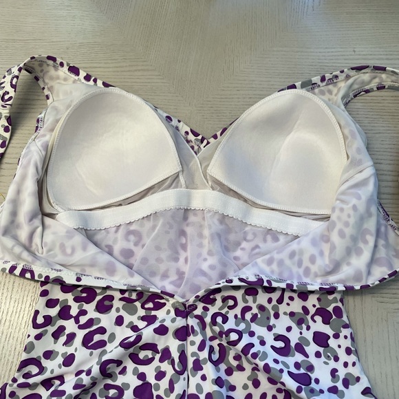 GOTTEX, Crossover V Neck Ruched Side with front Flap Sz 12 Like New - Picture 5 of 11